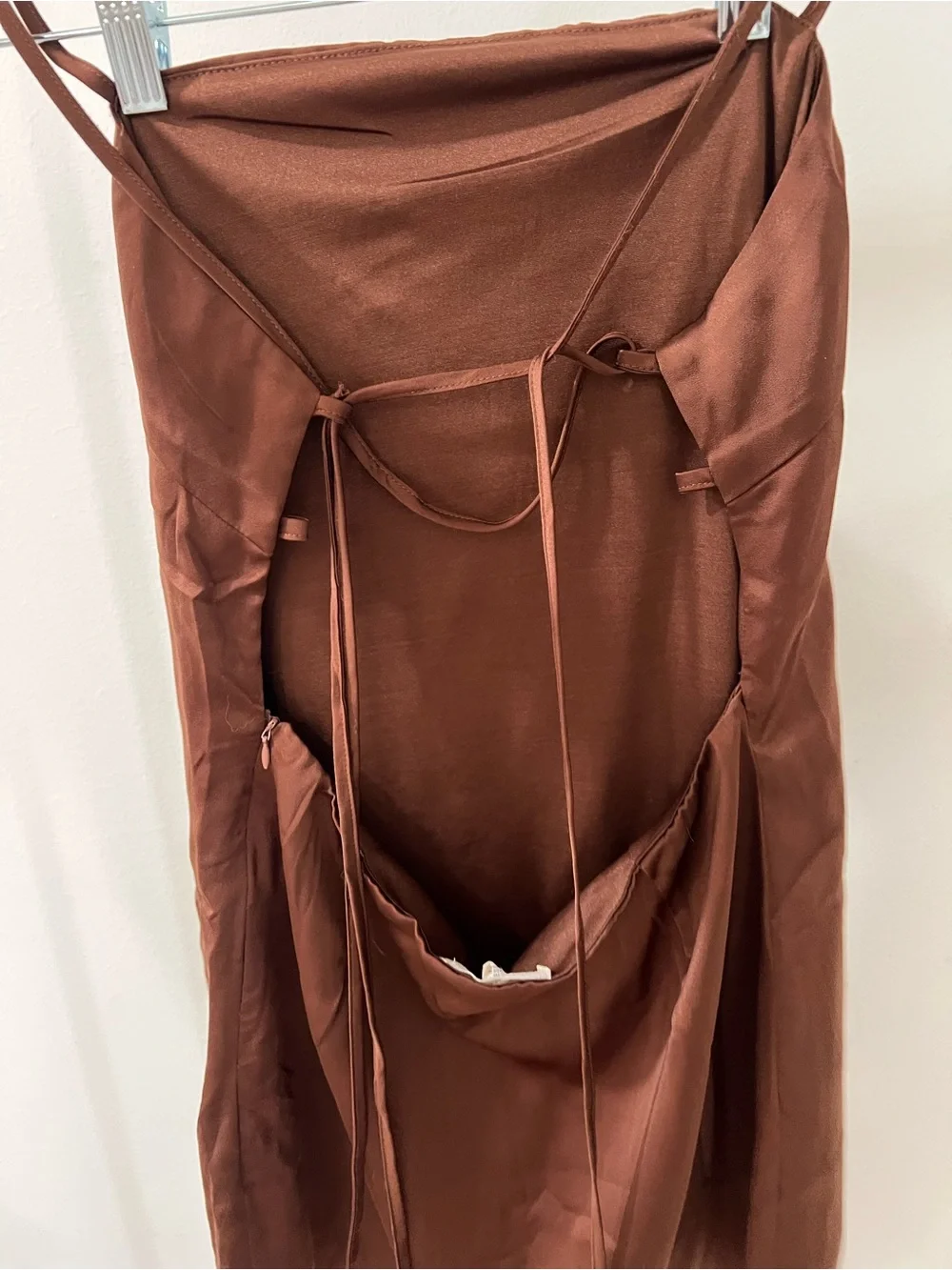 La Hearts sleek slip